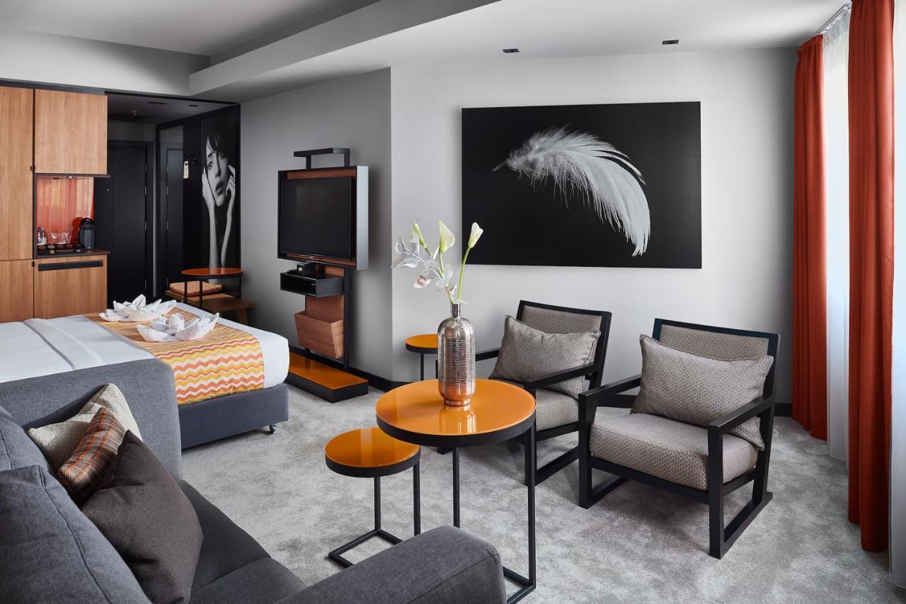 Hotel Panoramika Design & Spa Скопие Екстериор снимка