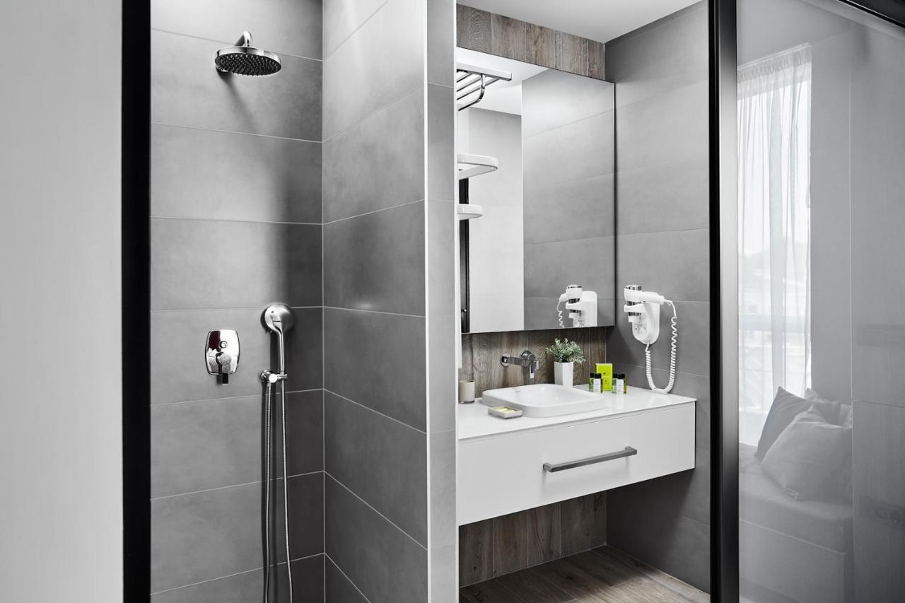 Hotel Panoramika Design & Spa Скопие Екстериор снимка