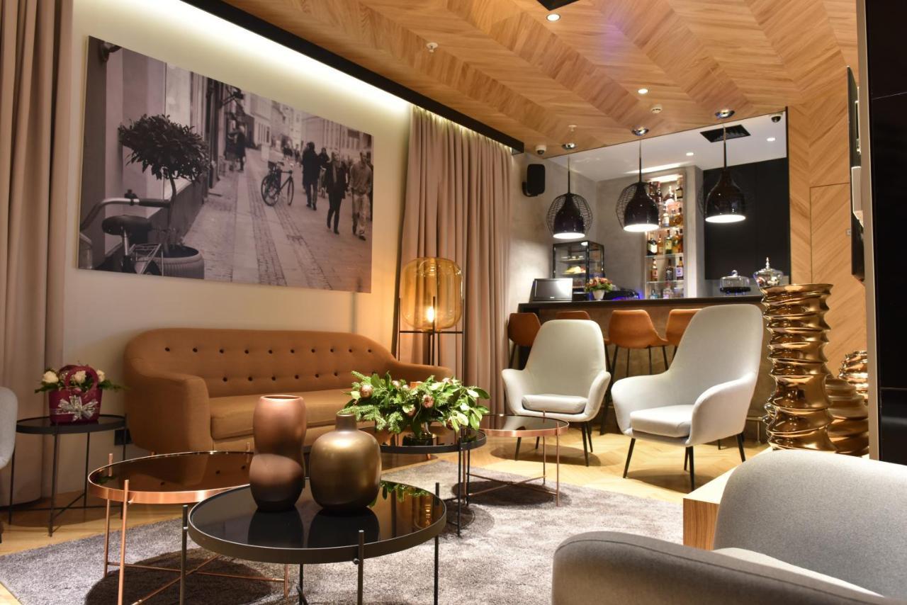 Hotel Panoramika Design & Spa Скопие Екстериор снимка